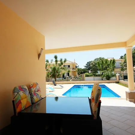 Villa Costa * Quarteira
